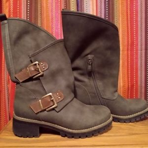 Vegan moto boot size 39 mid calf